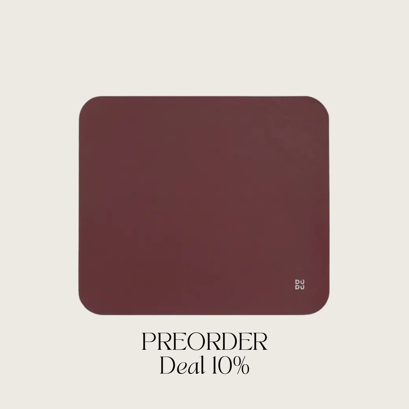 Cosmetic Bag Grained Leather | Dark Red & Gold